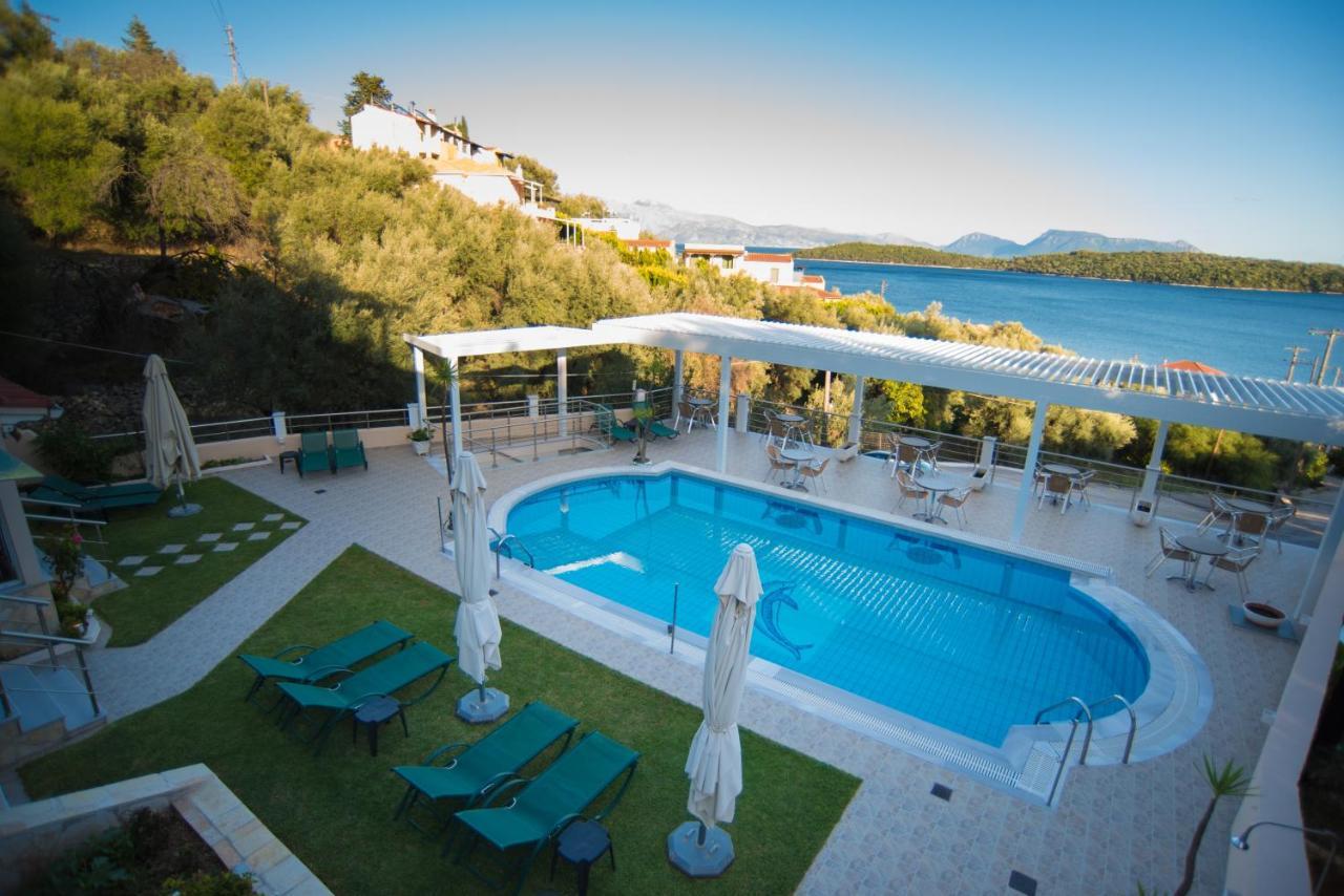 Oasis Hotel Perigiali Exteriér fotografie