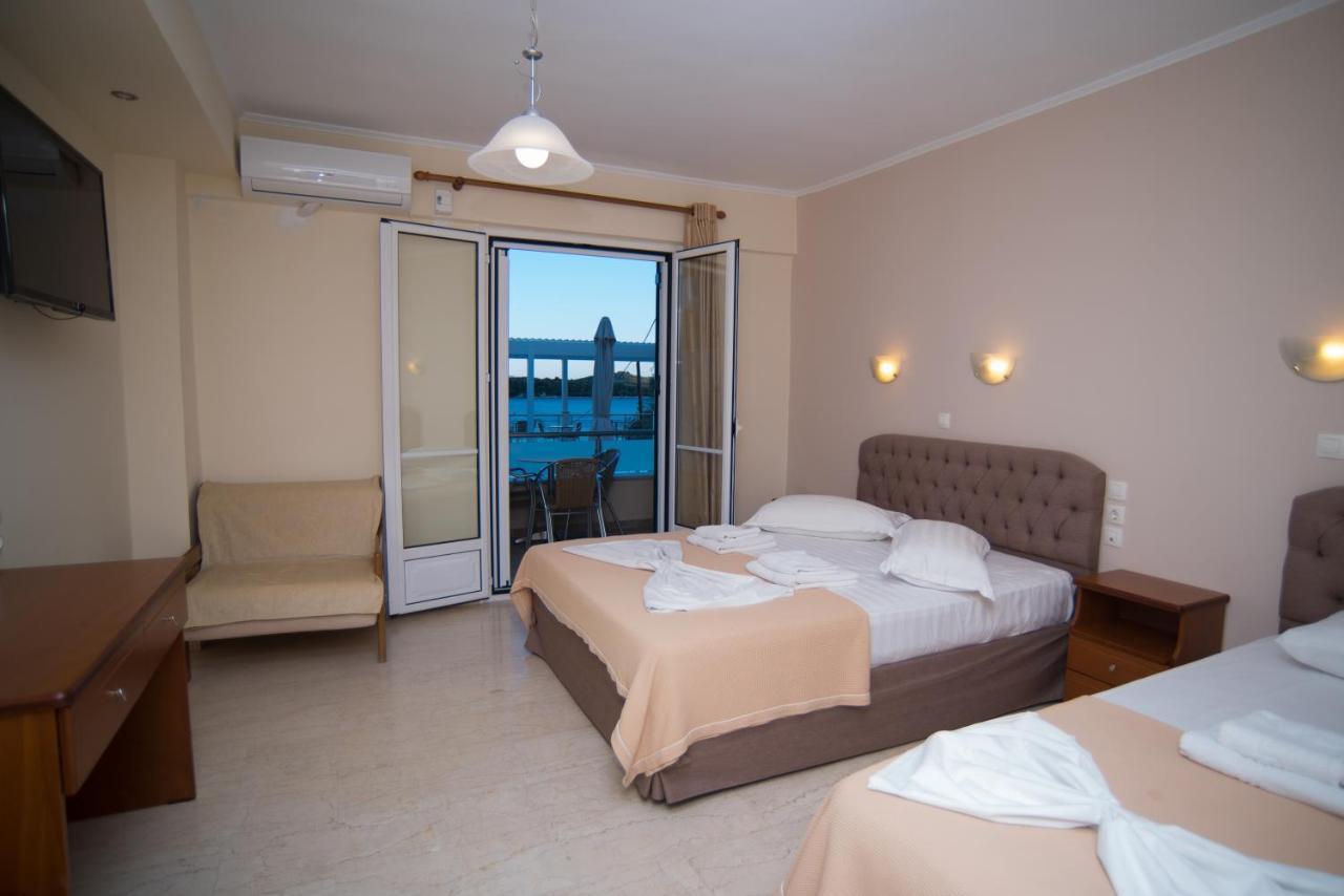 Oasis Hotel Perigiali Exteriér fotografie